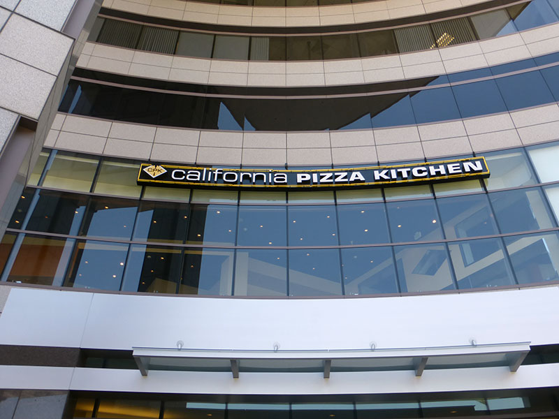 California Pizza Kitchen (CPK)